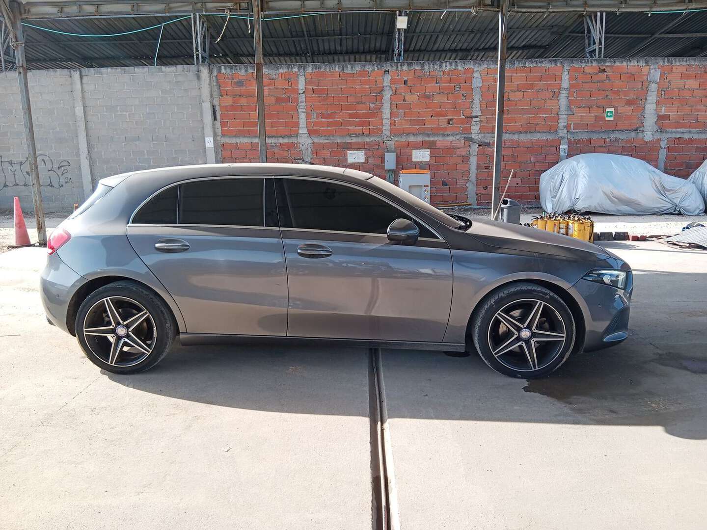 Mercedes Benz - A200 - 2020