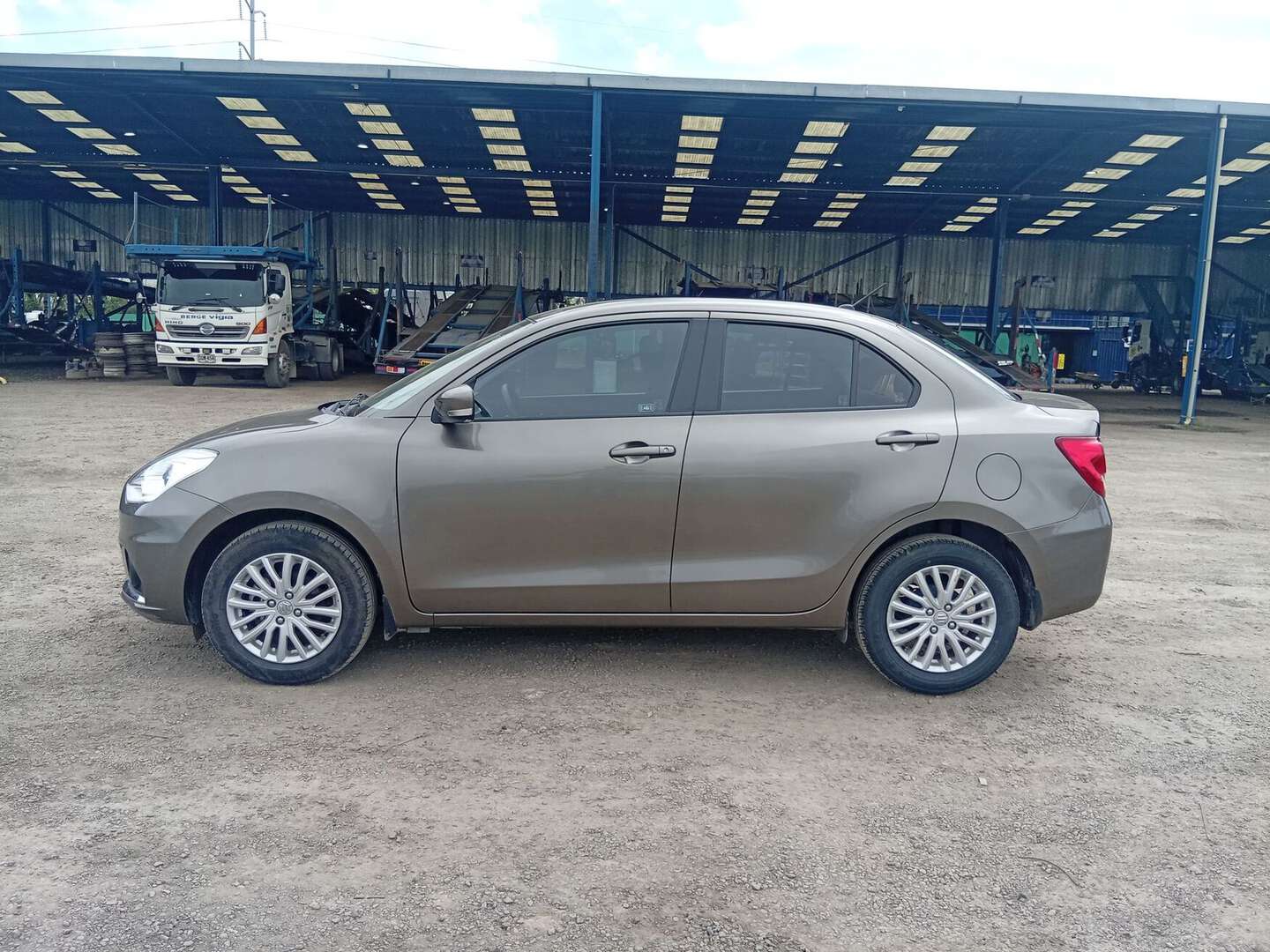 Suzuki - Swift - 2023