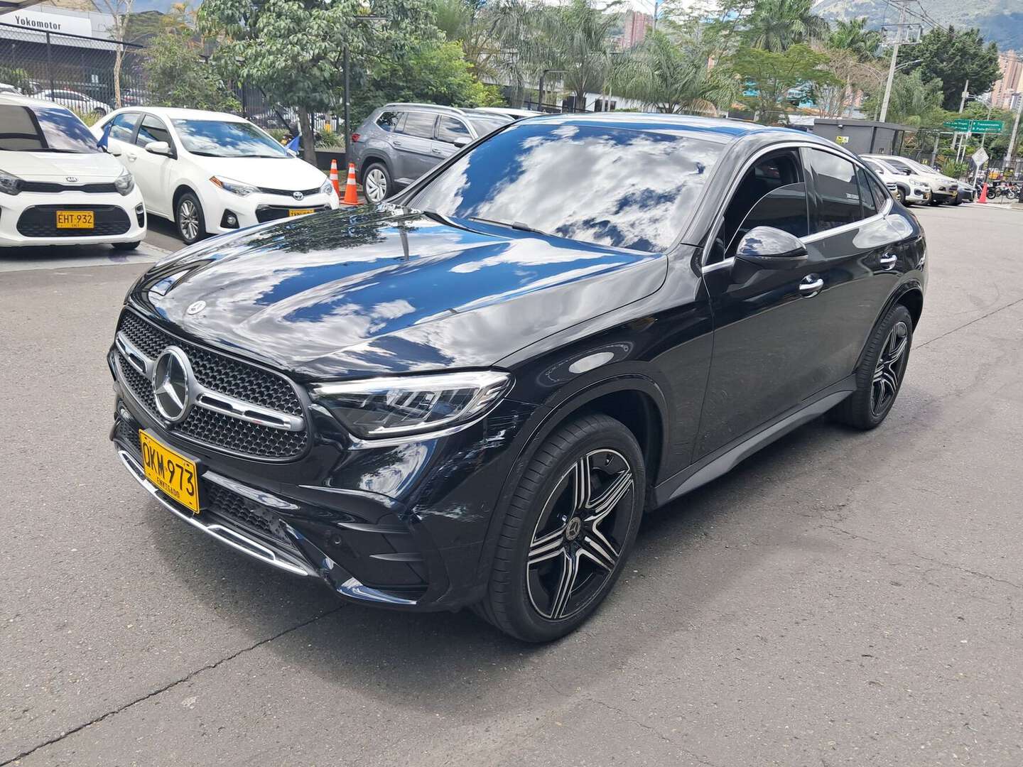 Mercedes Benz - GLC300 - 2026