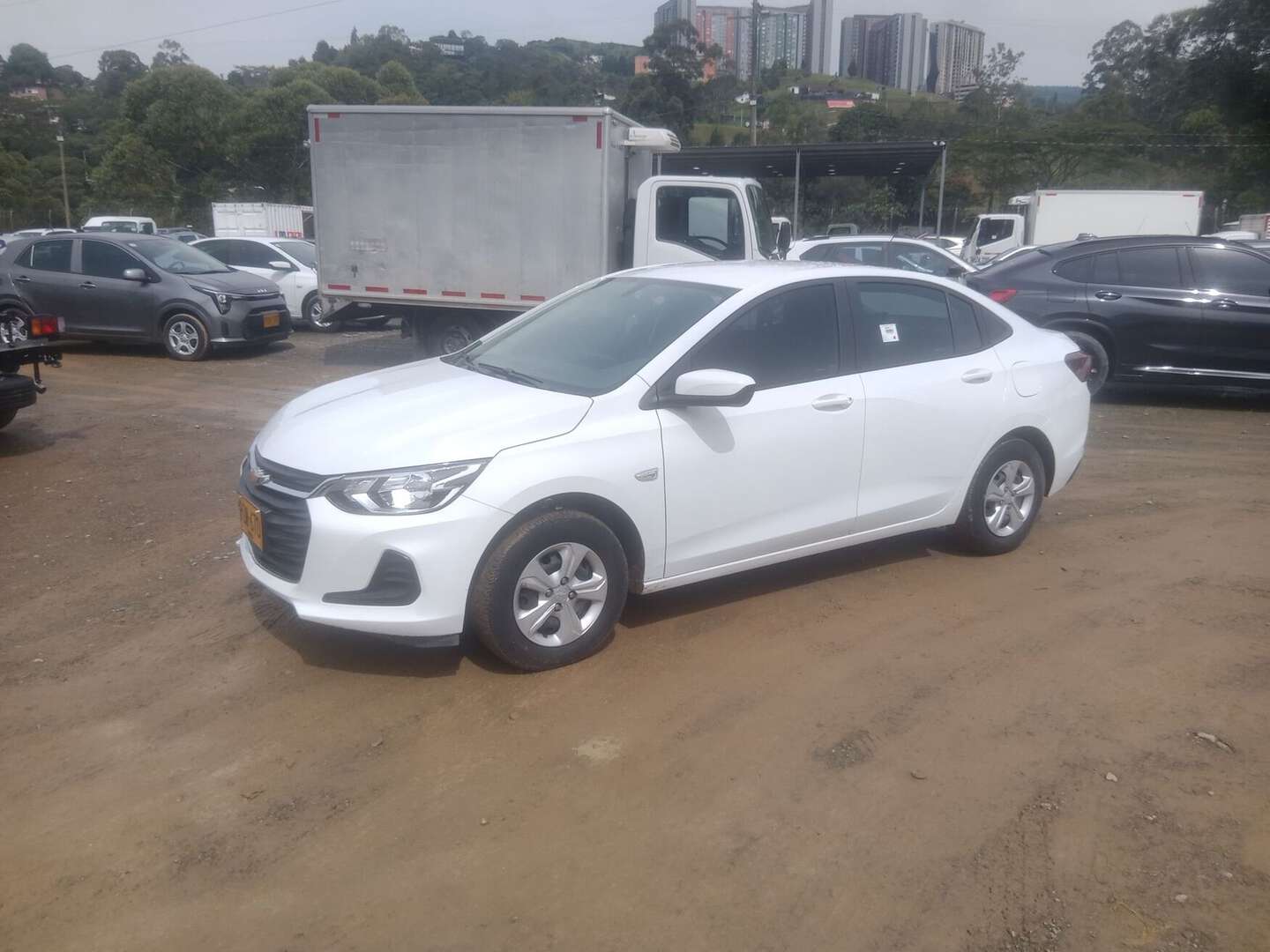 Chevrolet - Onix - 2025