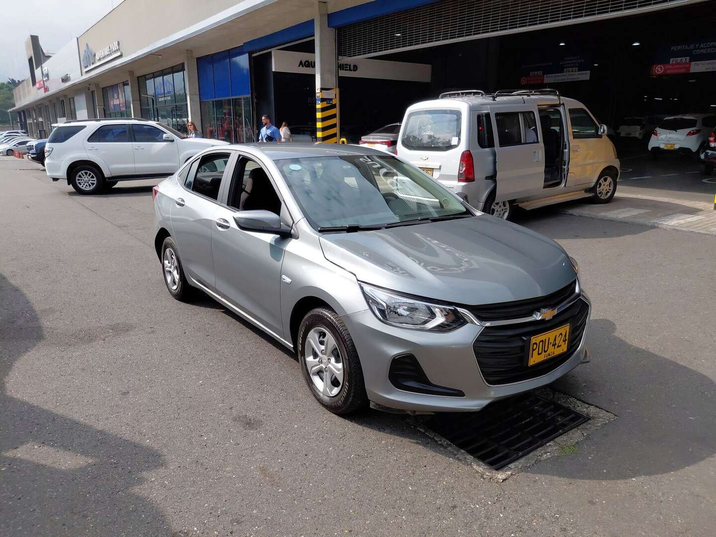 Chevrolet - Onix - 2025