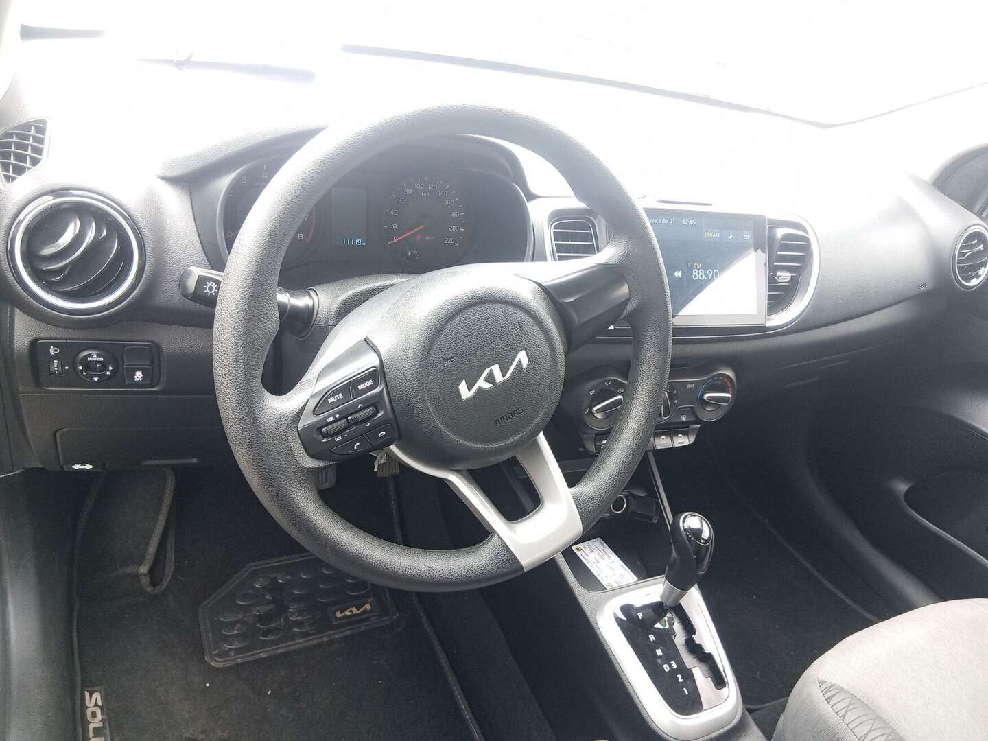 Kia - Soluto - 2026
