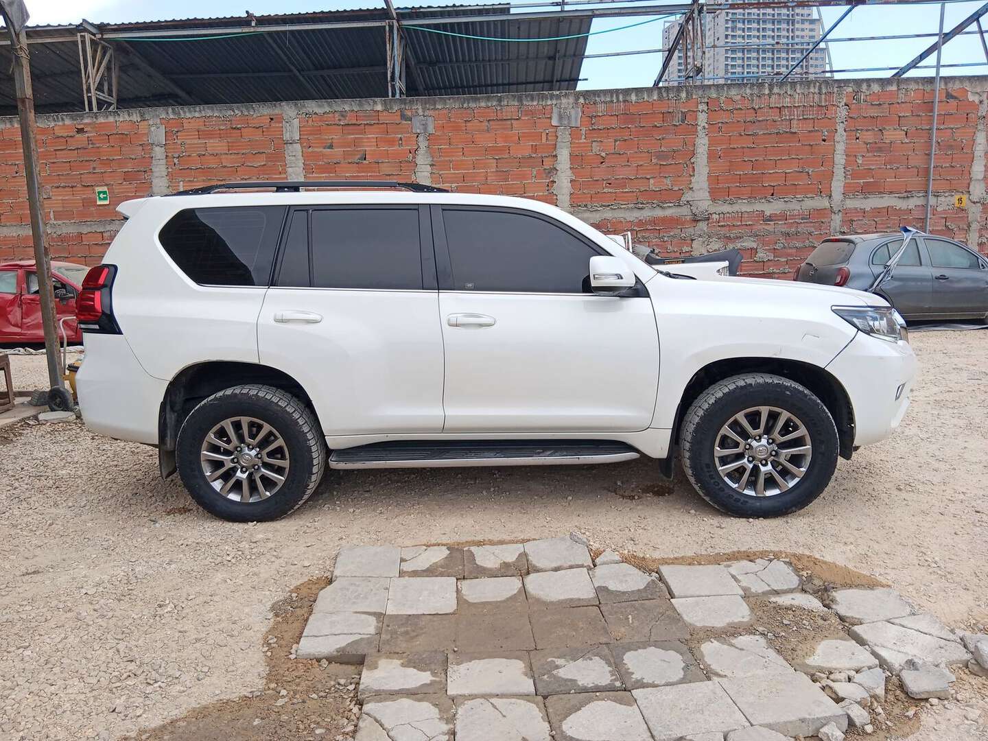 Toyota - Prado - 2020
