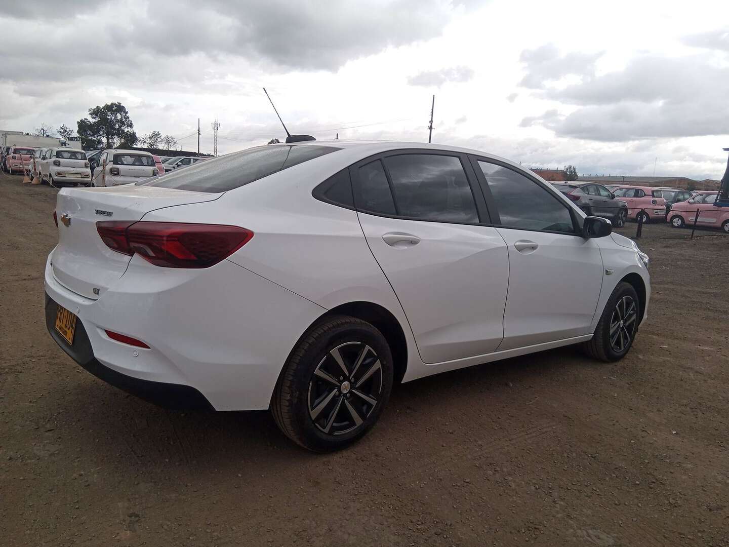 Chevrolet - Onix - 2025