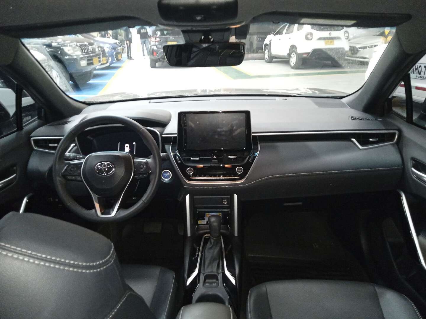 Toyota - Corolla Cross - 2025