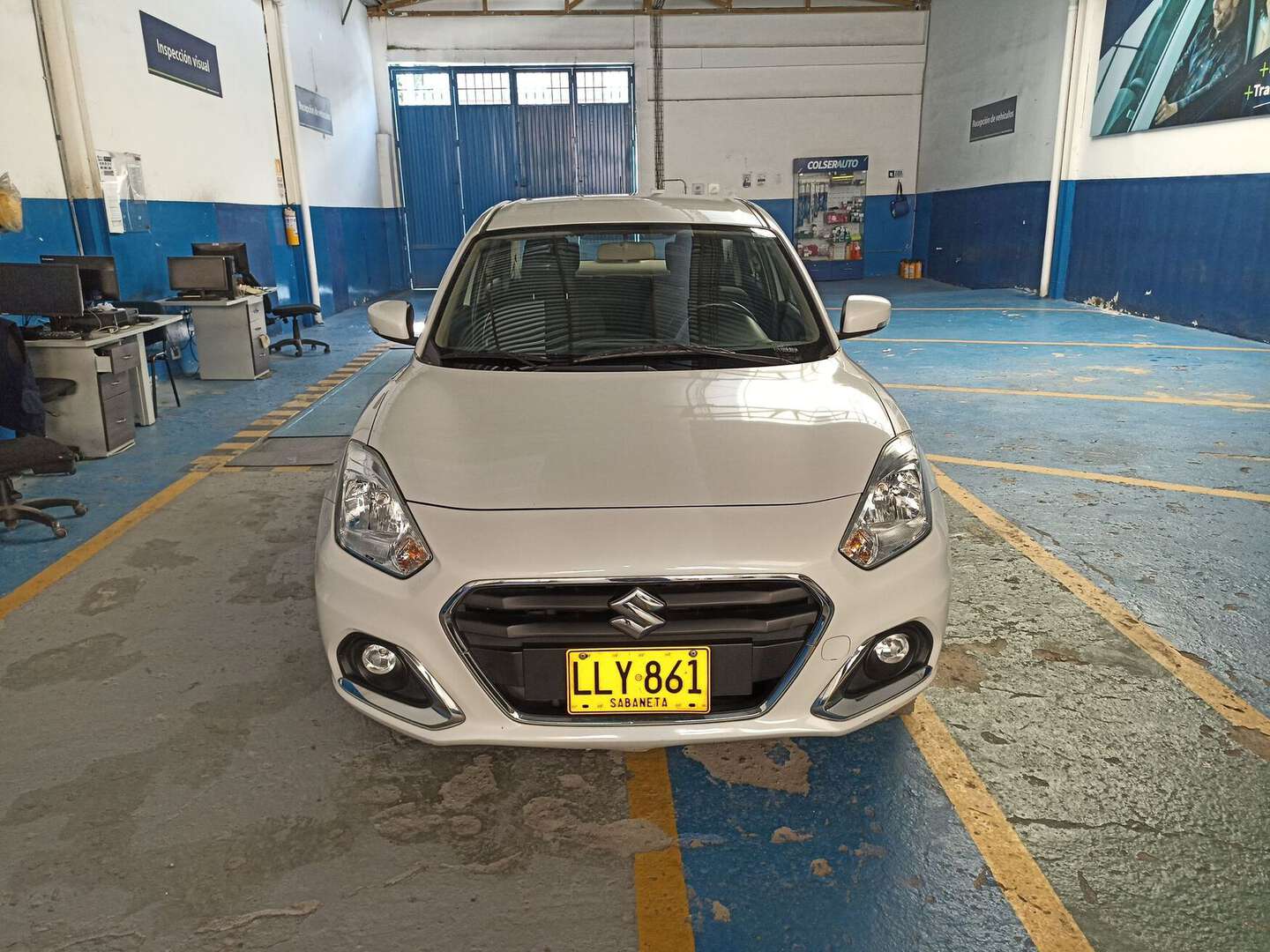Suzuki - Swift - 2023