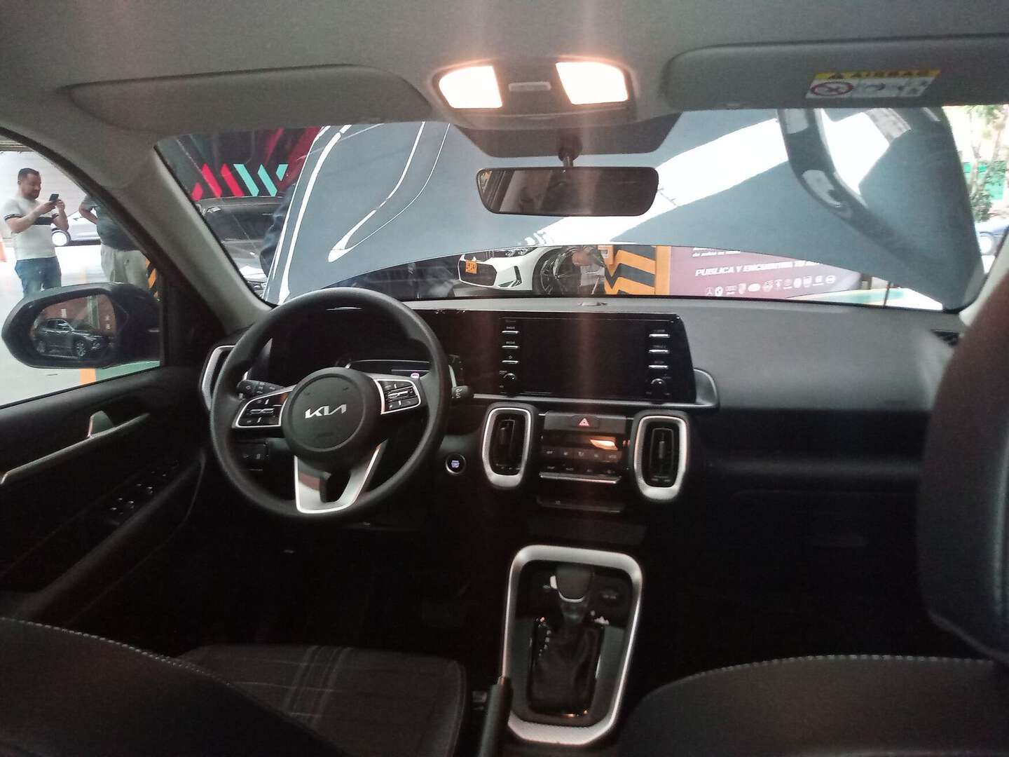Kia - Sonet - 2025