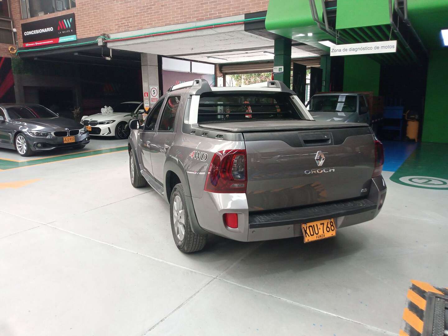 Renault - Oroch - 2022