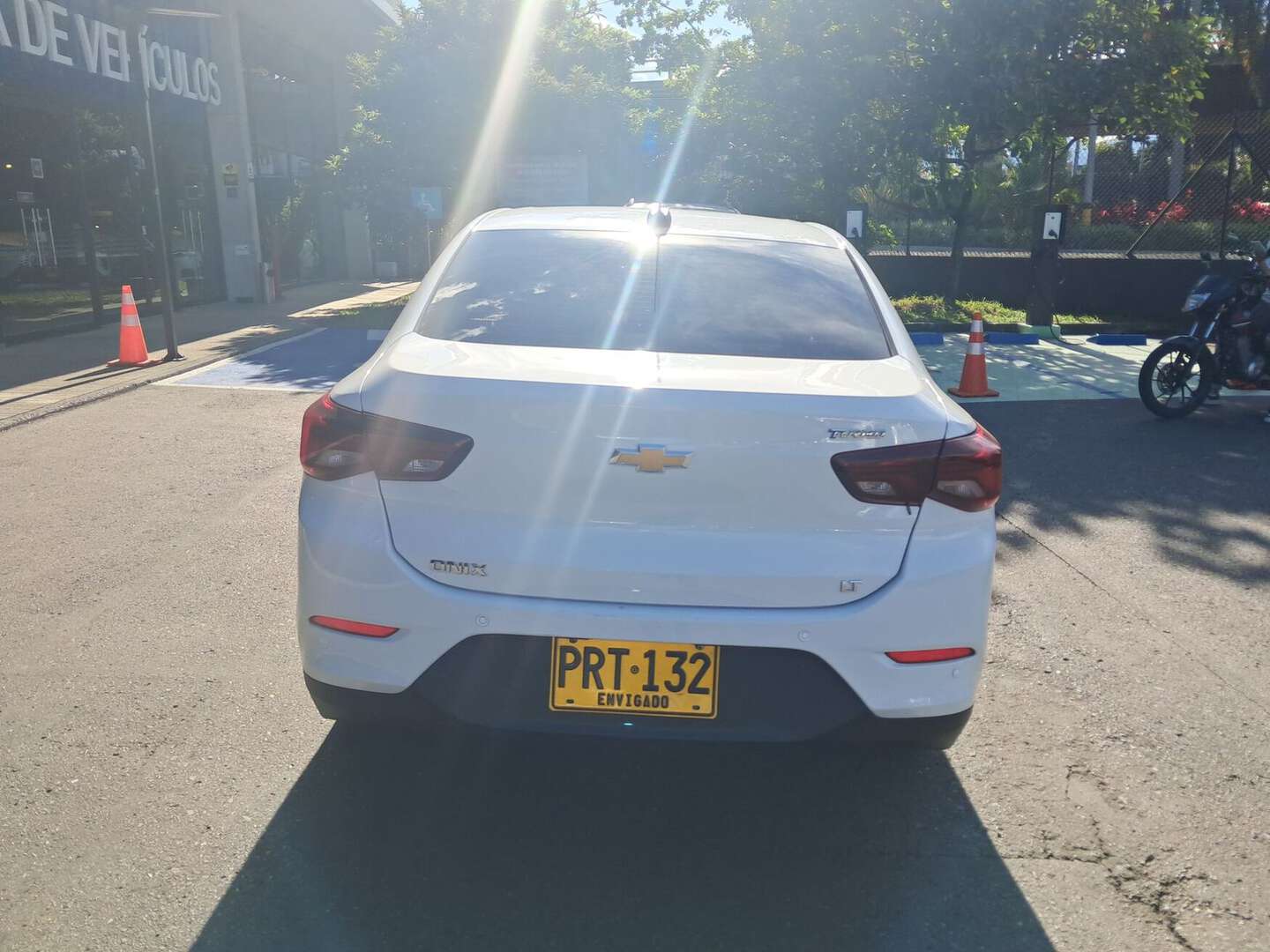 Chevrolet - Onix - 2025