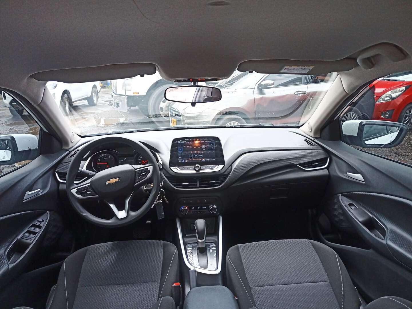 Chevrolet - Onix - 2024