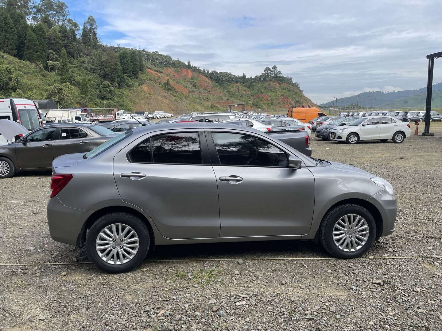 Suzuki - Swift - 2023