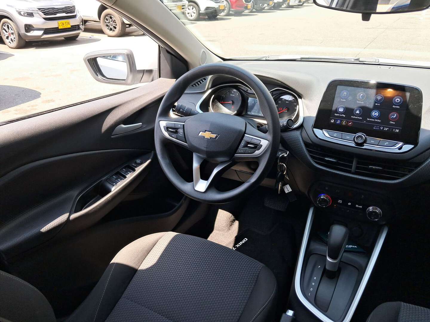 Chevrolet - Onix - 2025
