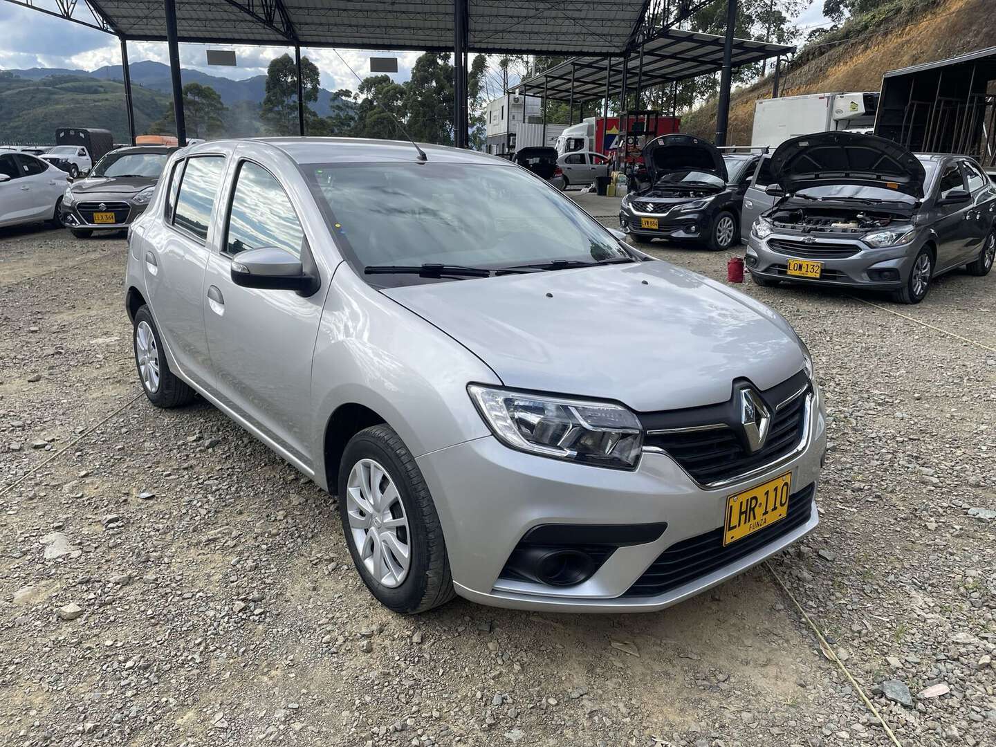 Renault - Sandero - 2022
