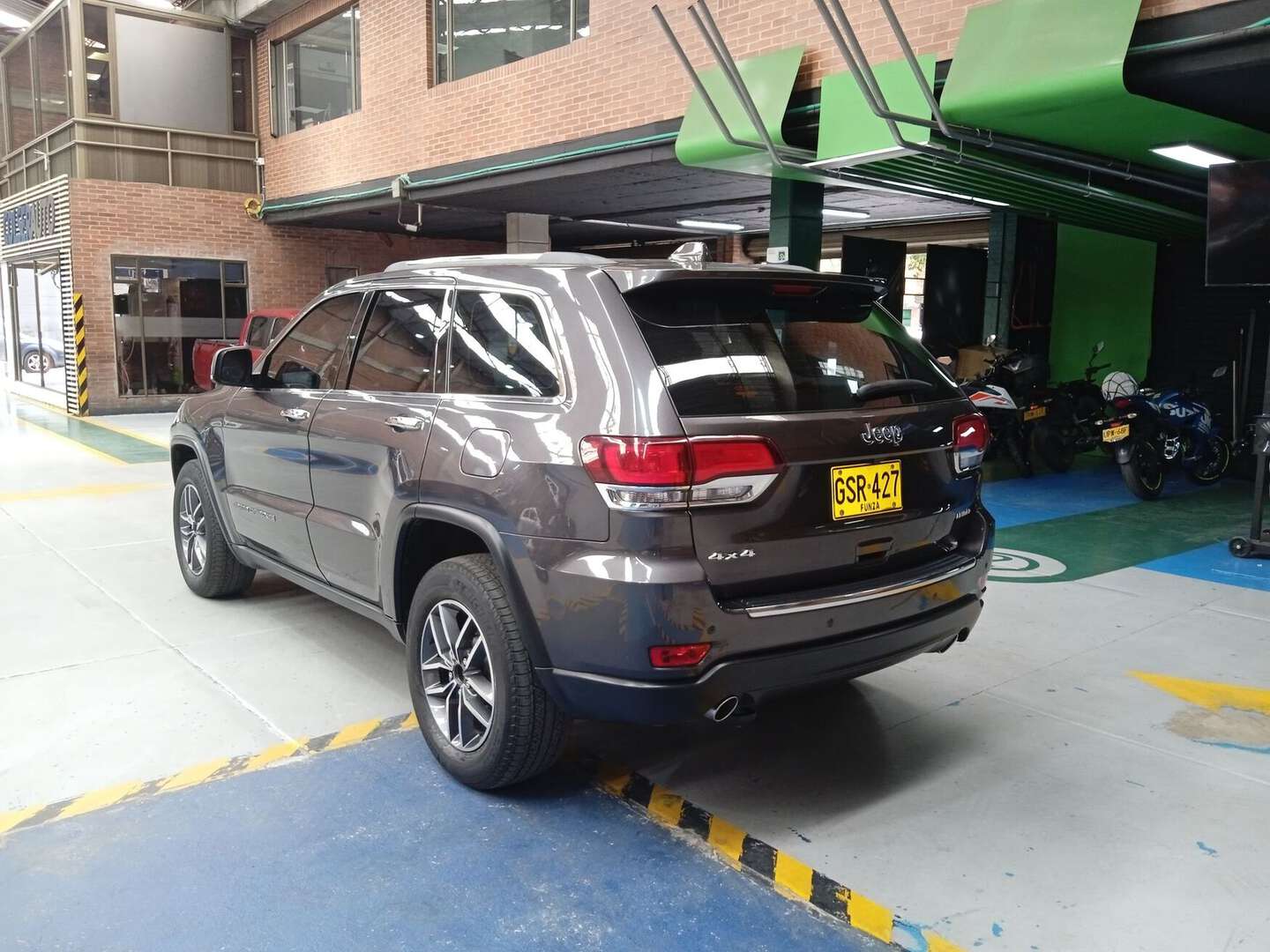 Jeep - Grand Cherokee - 2020