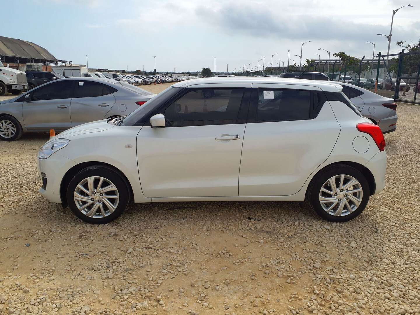 Suzuki - Swift - 2022