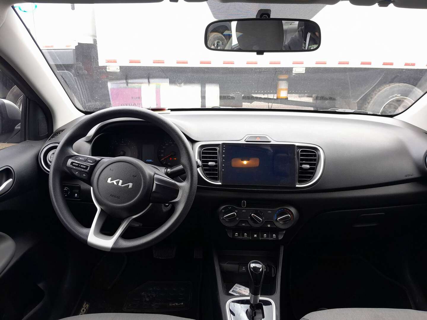 Kia - Soluto - 2026