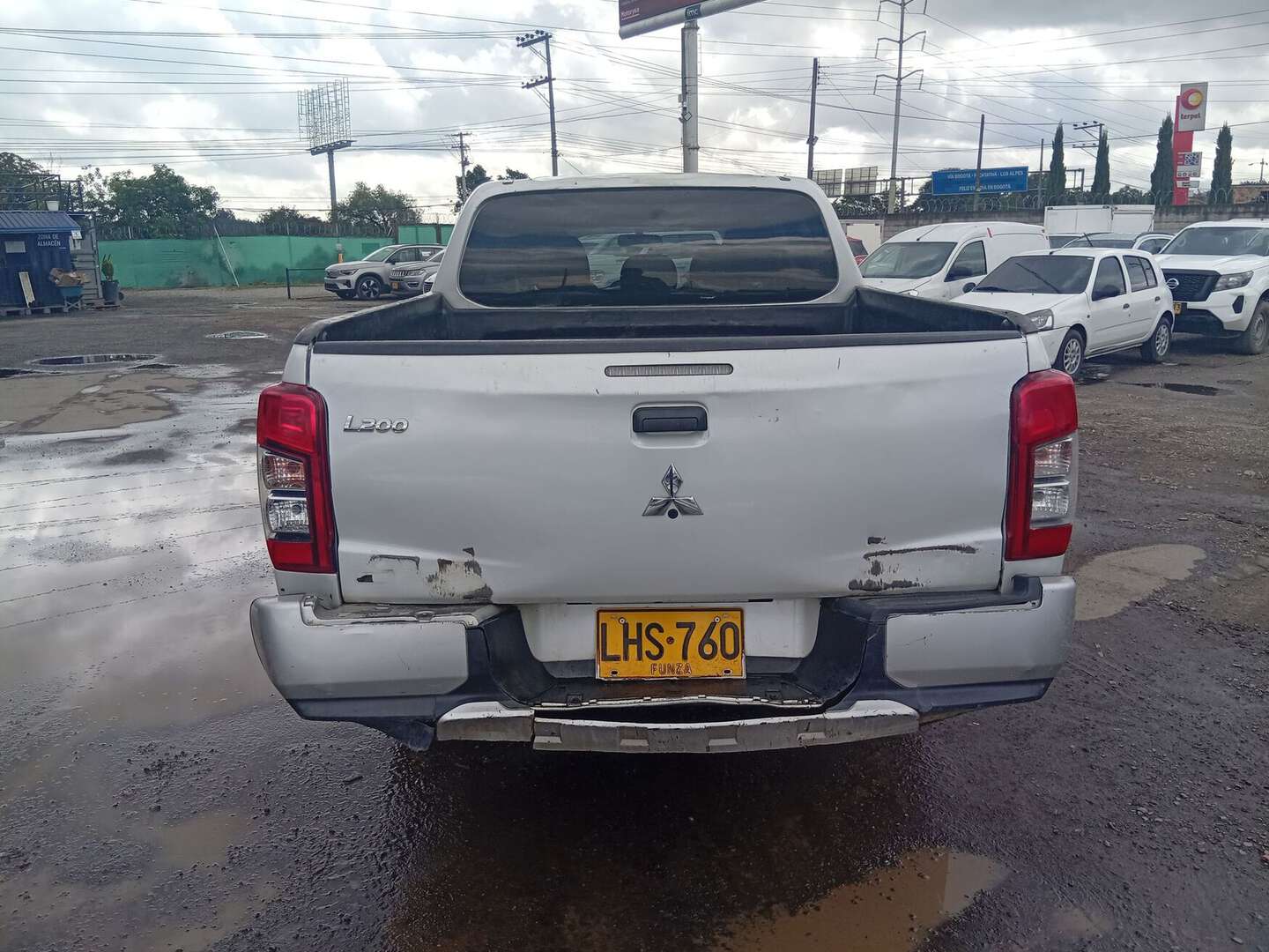 Mitsubishi - L200 - 2023