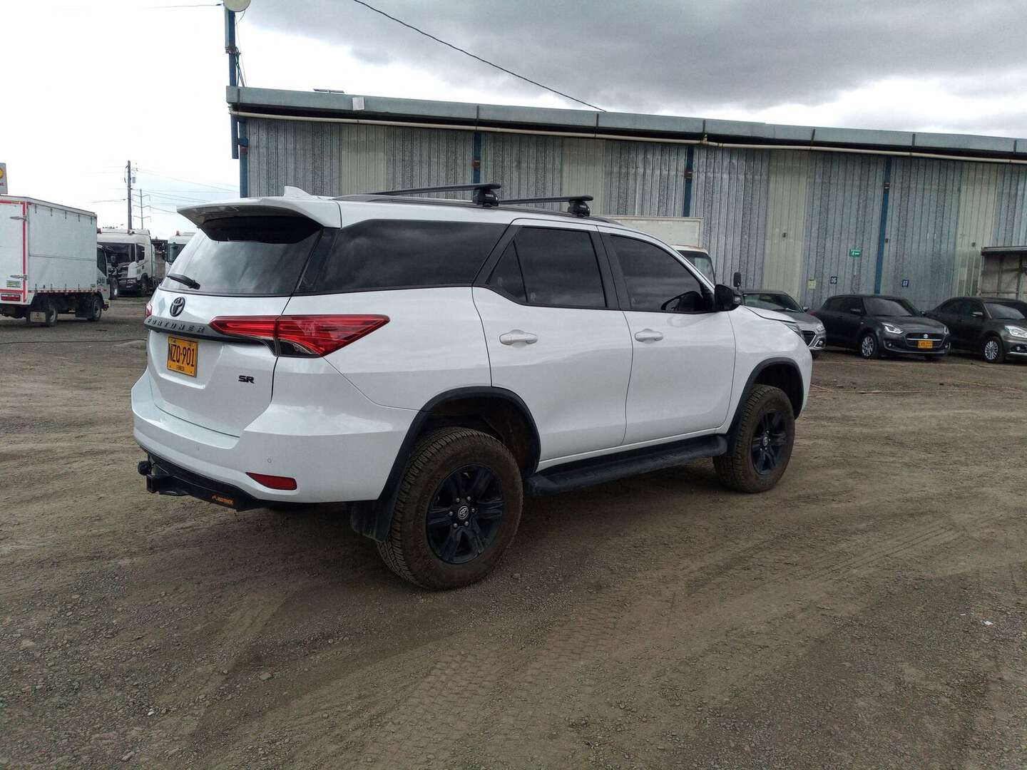 Toyota - Fortuner - 2024