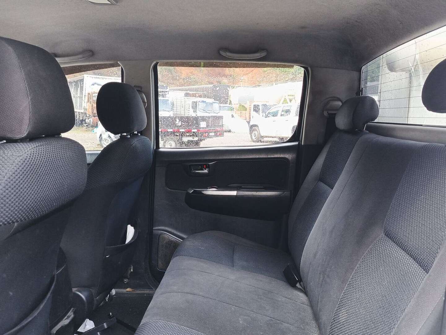Toyota - Hilux - 2016