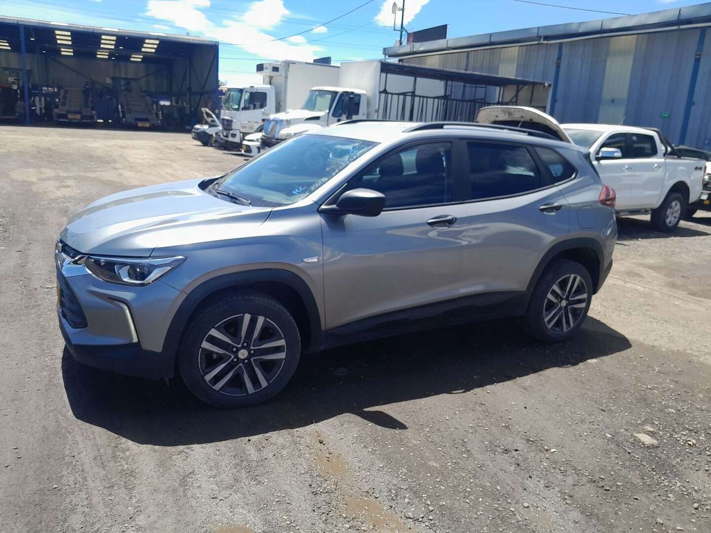 Chevrolet - Tracker - 2025