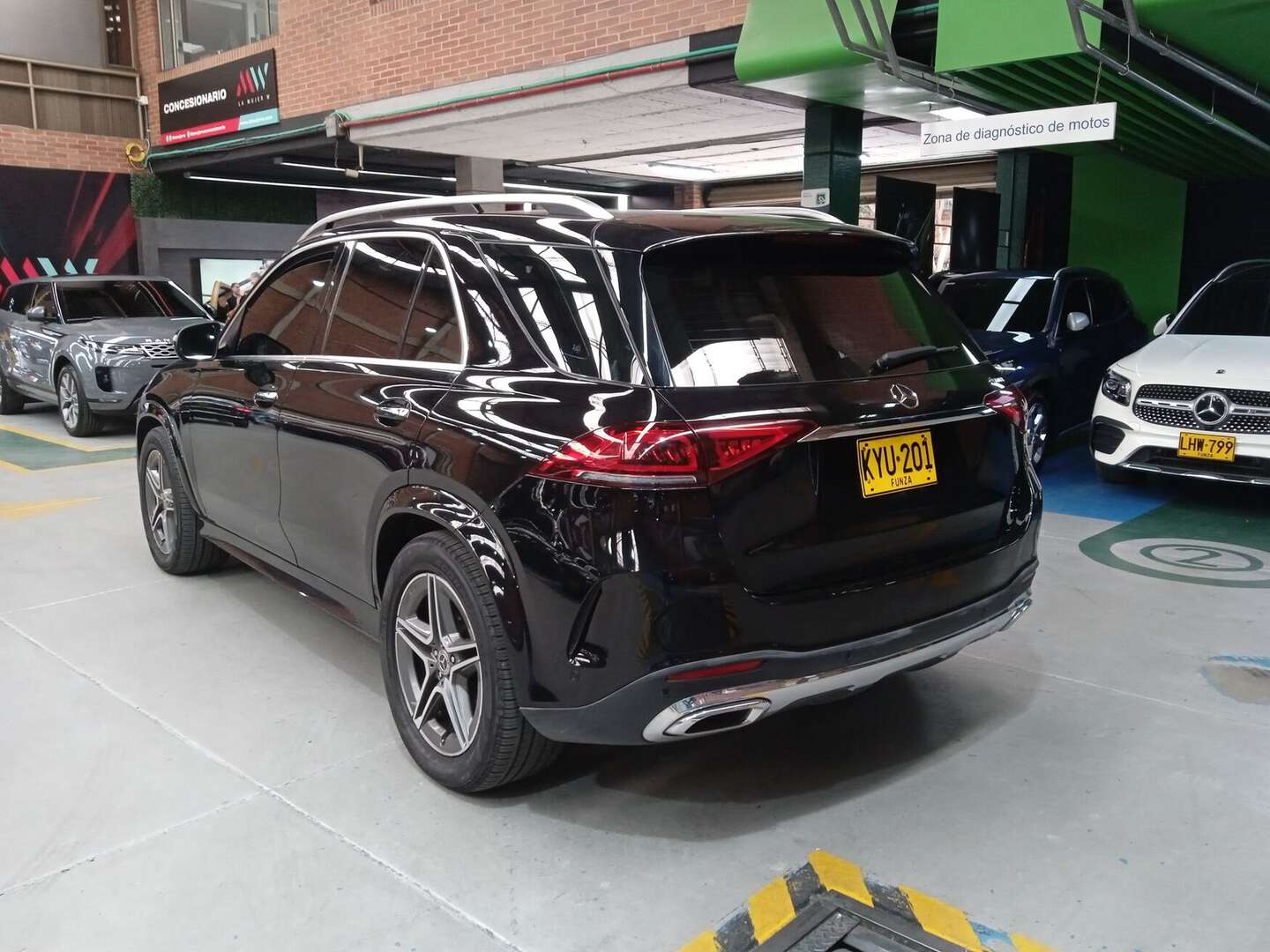 Mercedes Benz - GLE450 - 2022