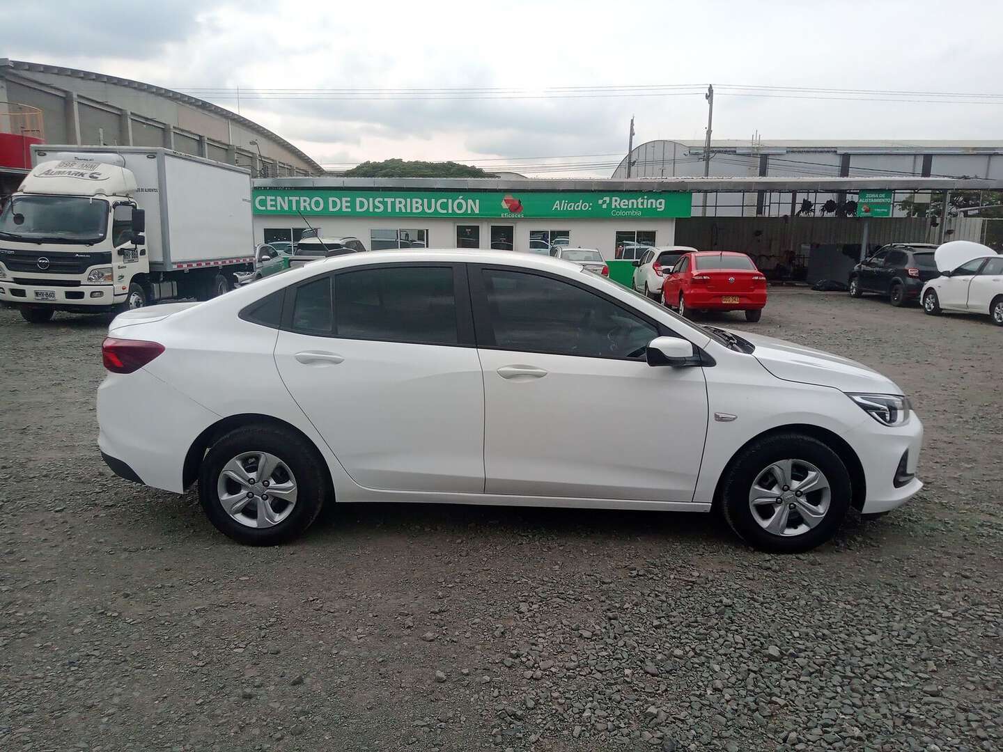 Chevrolet - Onix - 2025