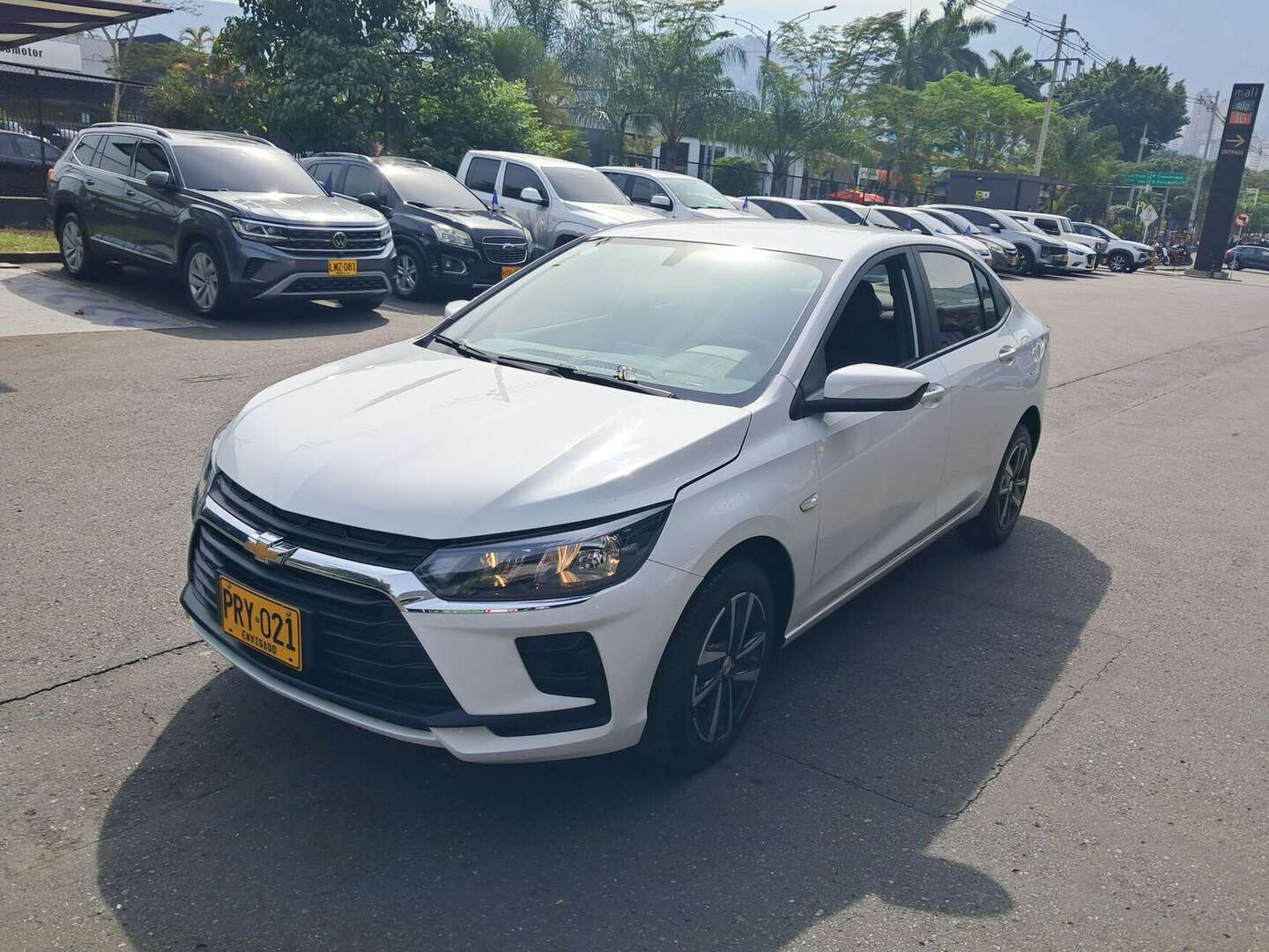 Chevrolet - Onix - 2026