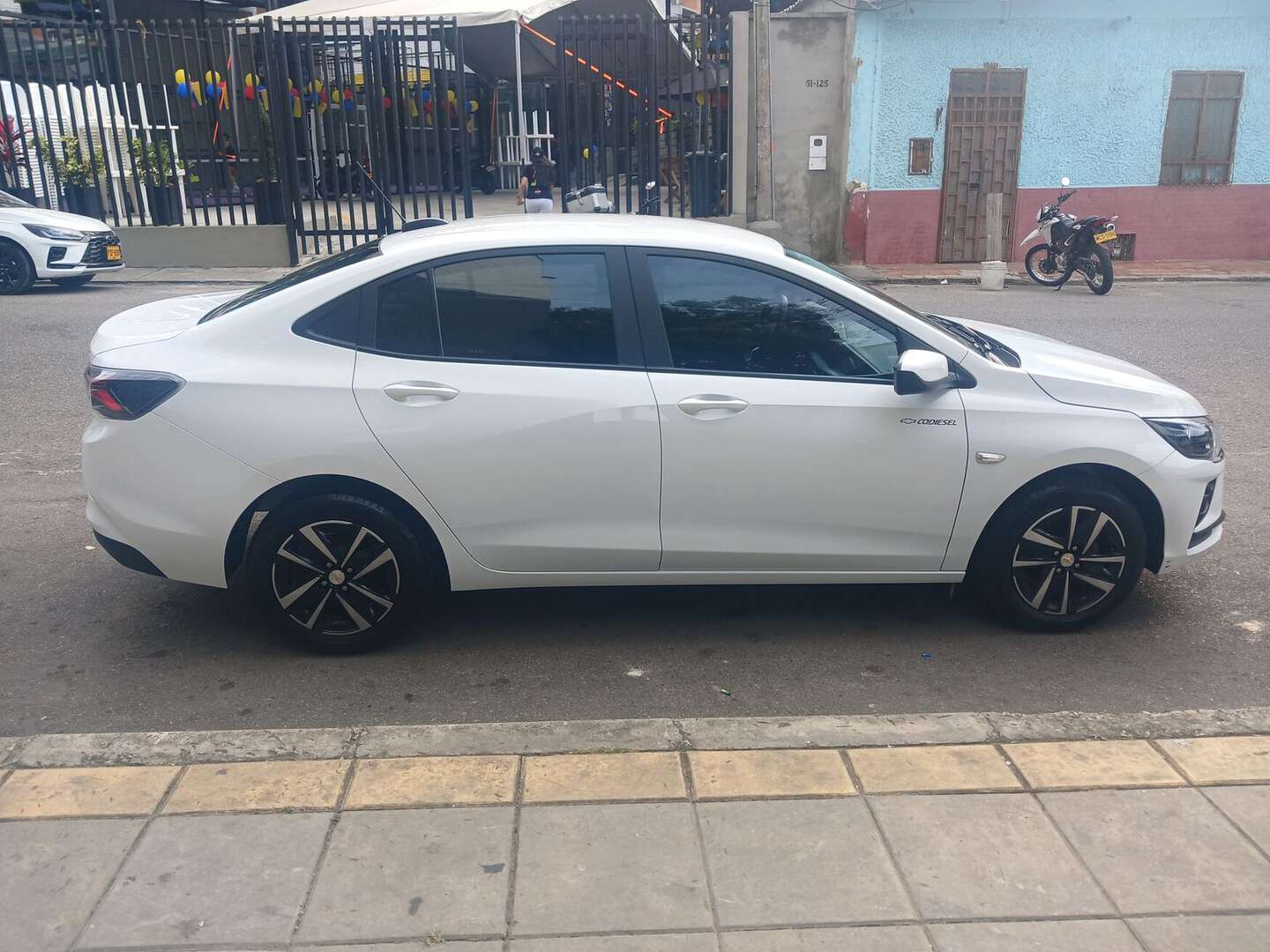 Chevrolet - Onix - 2026
