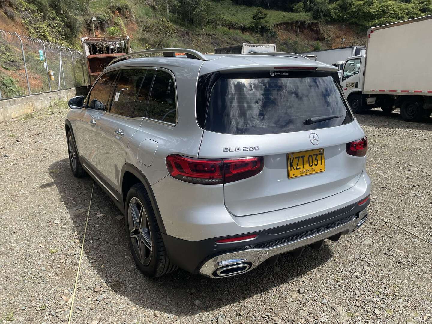 Mercedes Benz - GLB200 - 2022