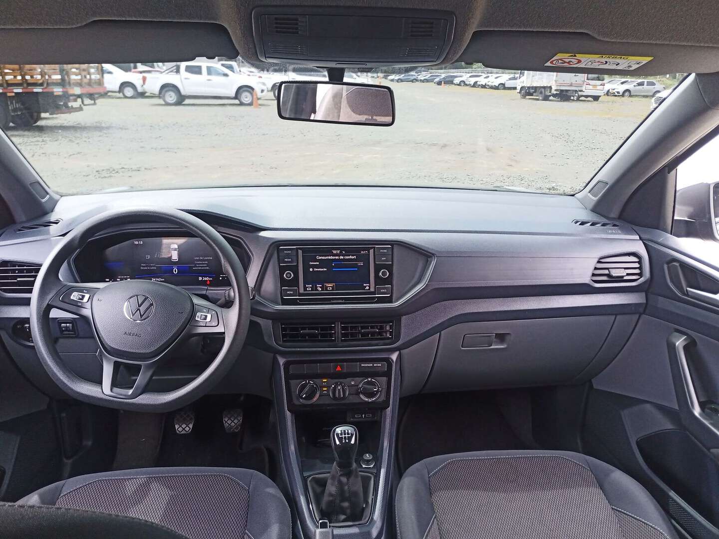 Volkswagen - T-Cross - 2023