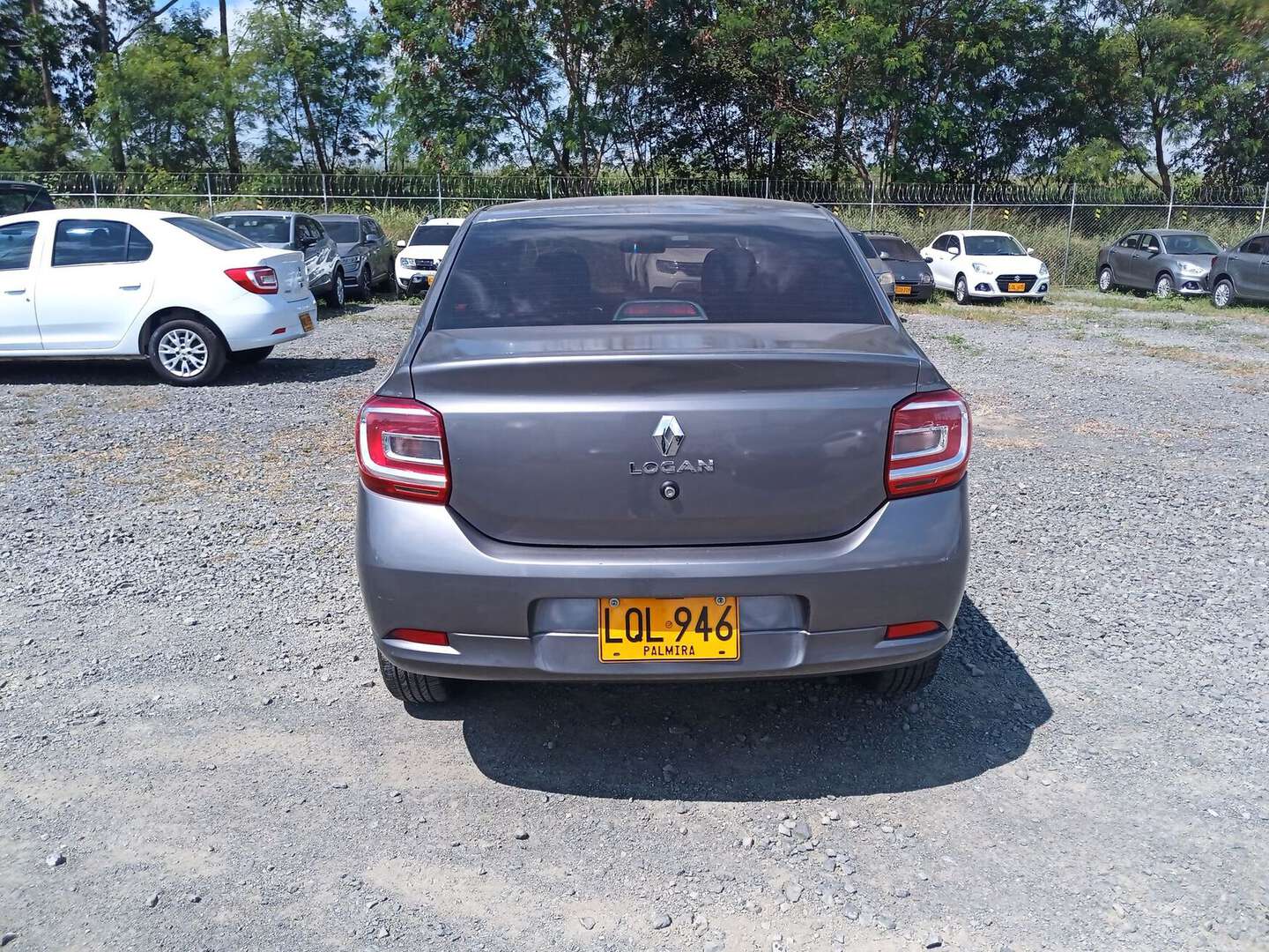 Renault - Logan - 2023