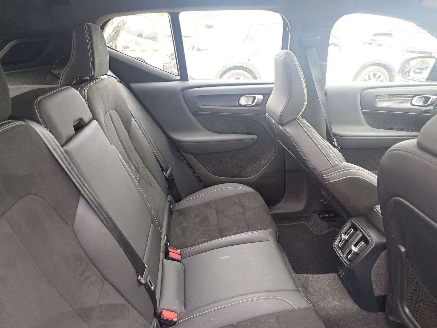 Volvo - XC40 - 2022