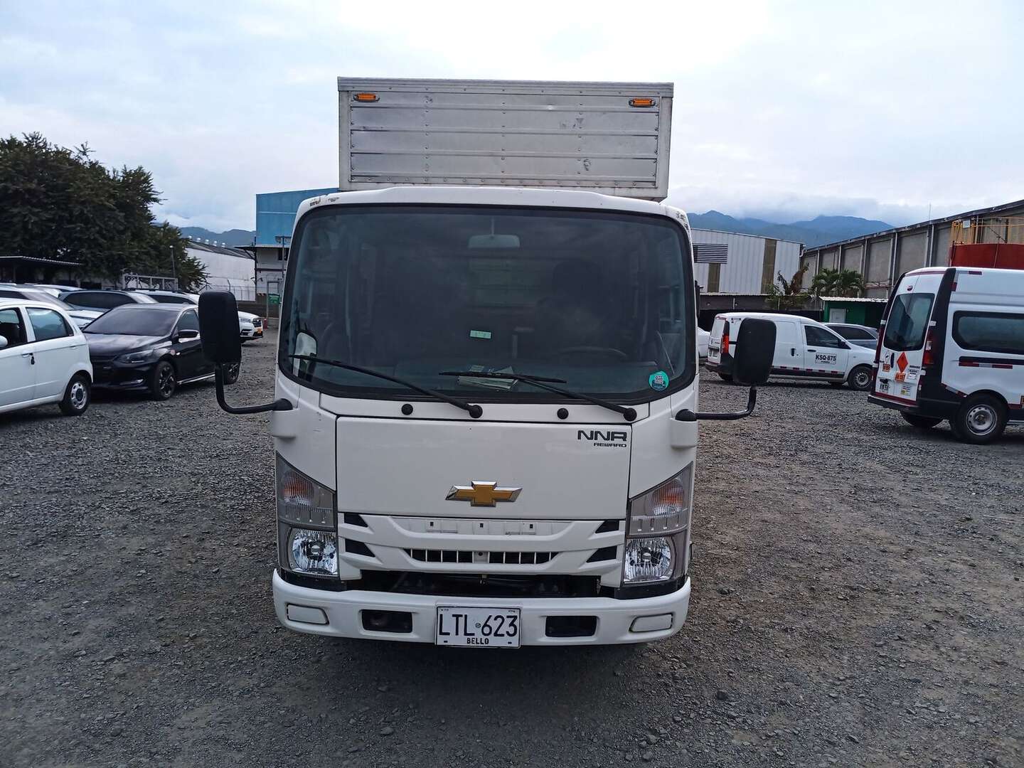 Chevrolet - NHR Doble - 2023
