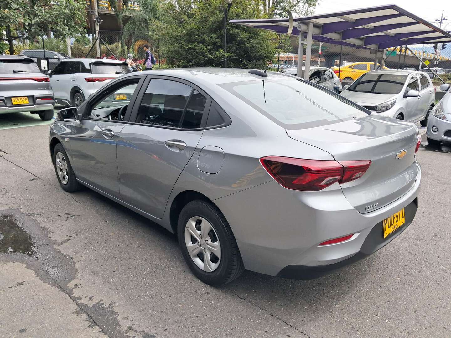 Chevrolet - Onix - 2025