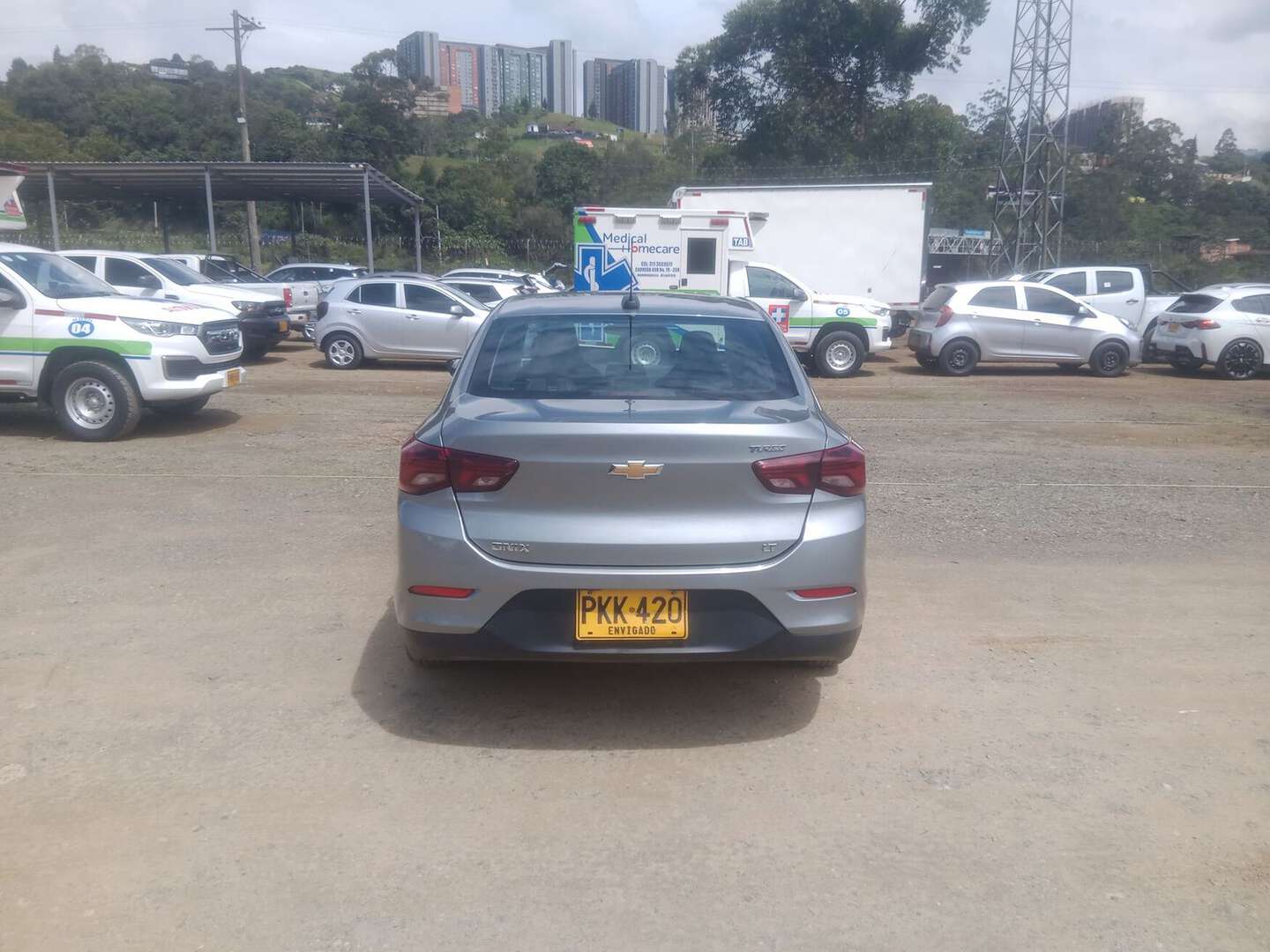 Chevrolet - Onix - 2025