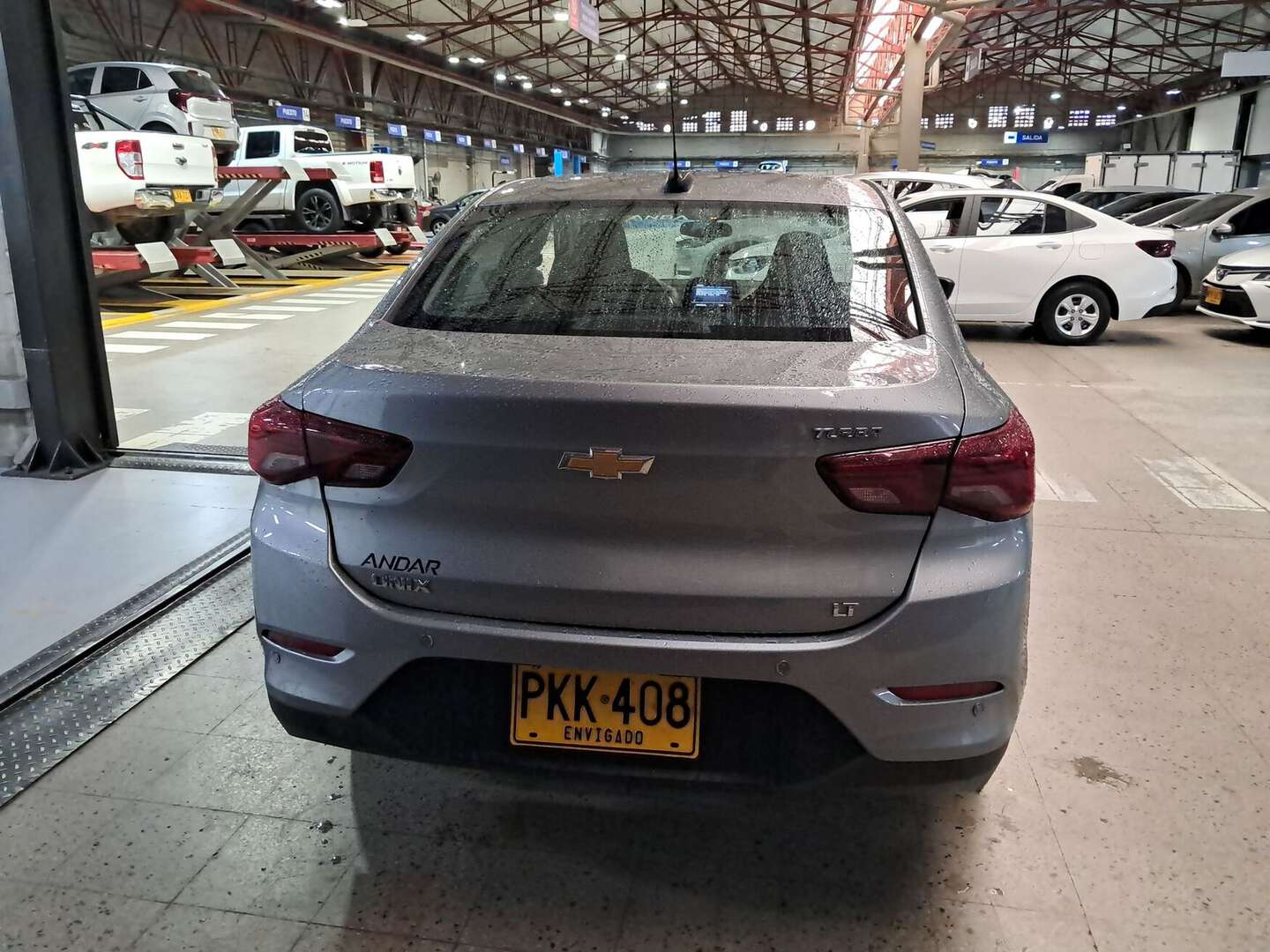 Chevrolet - Onix - 2025