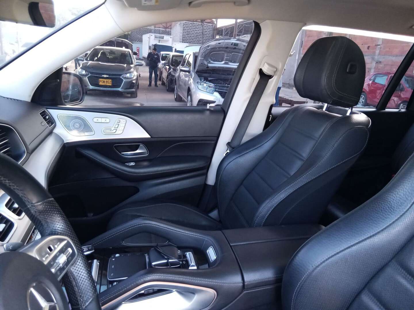 Mercedes Benz - GLS450 - 2022