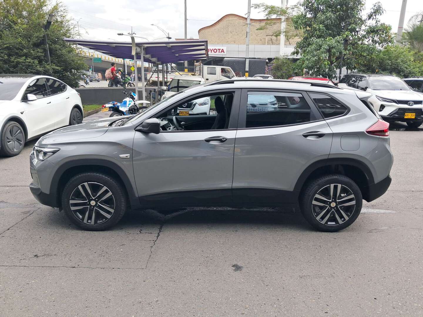 Chevrolet - Tracker - 2025
