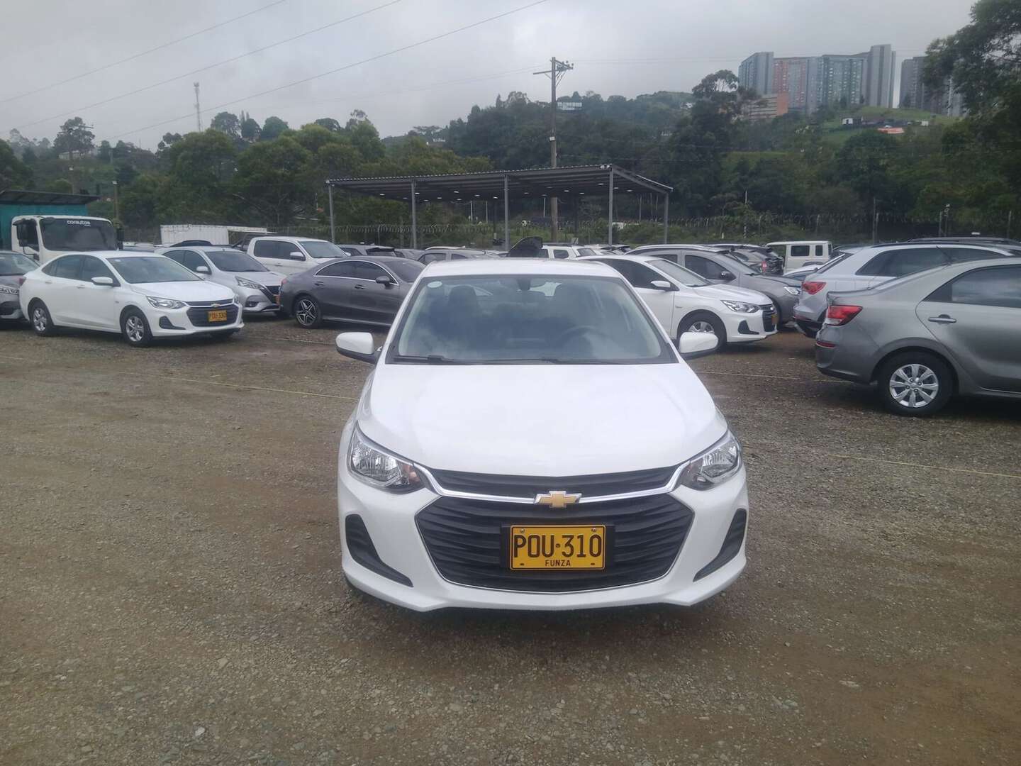 Chevrolet - Onix - 2025