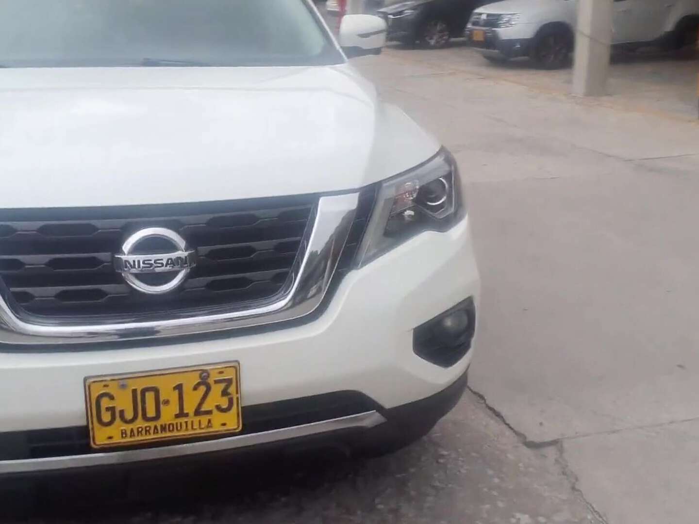 Nissan - Pathfinder - 2019