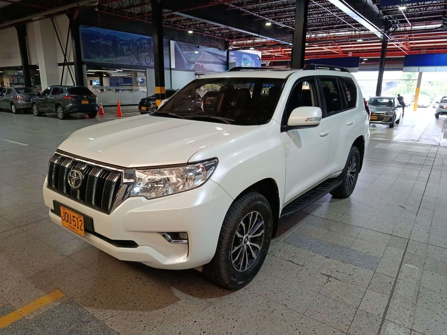 Toyota - Prado - 2021