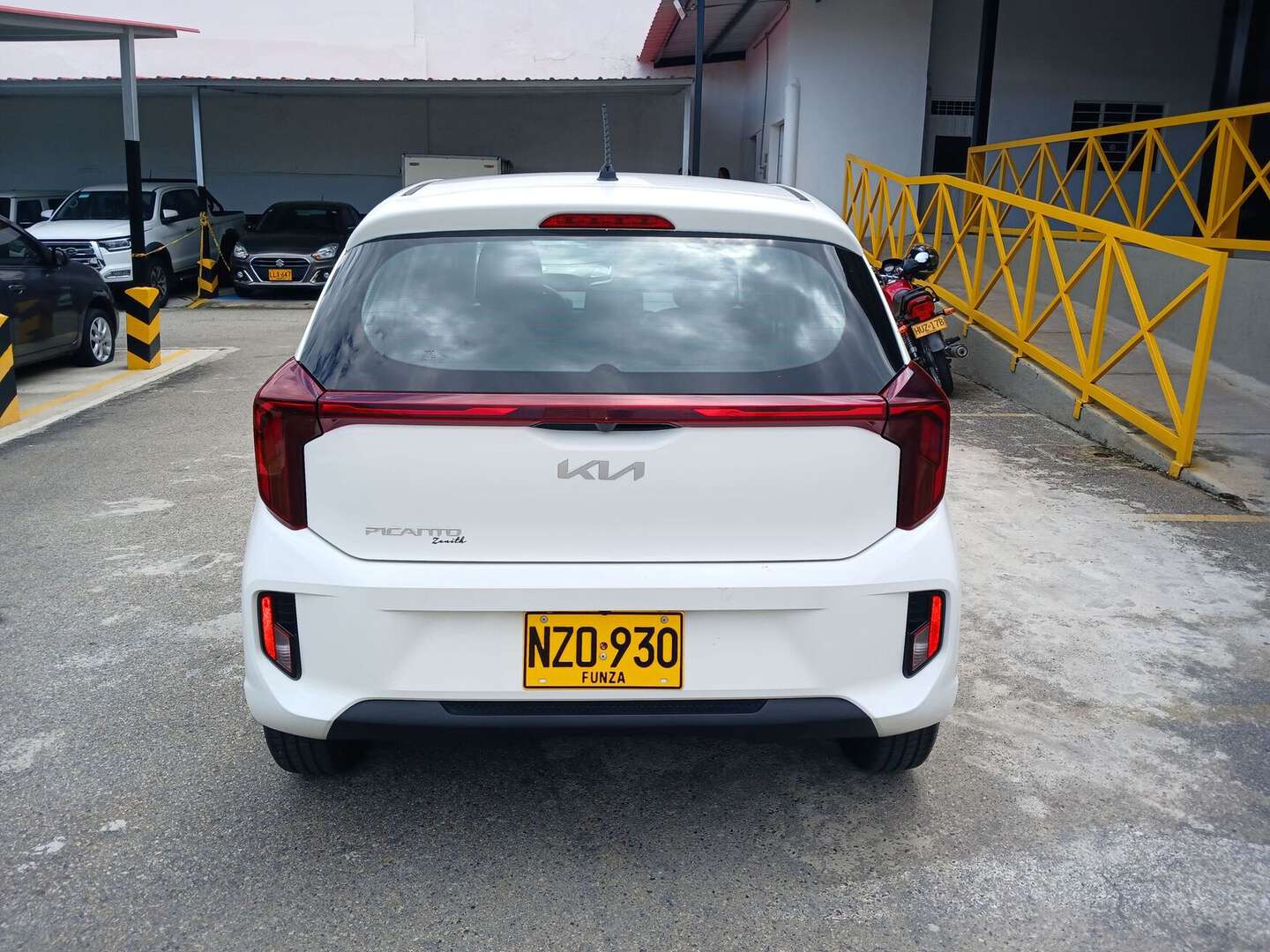 Kia - Picanto - 2025
