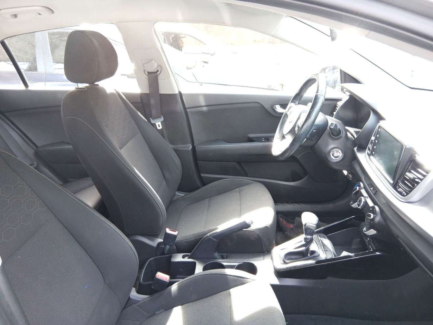 Kia - Rio - 2022