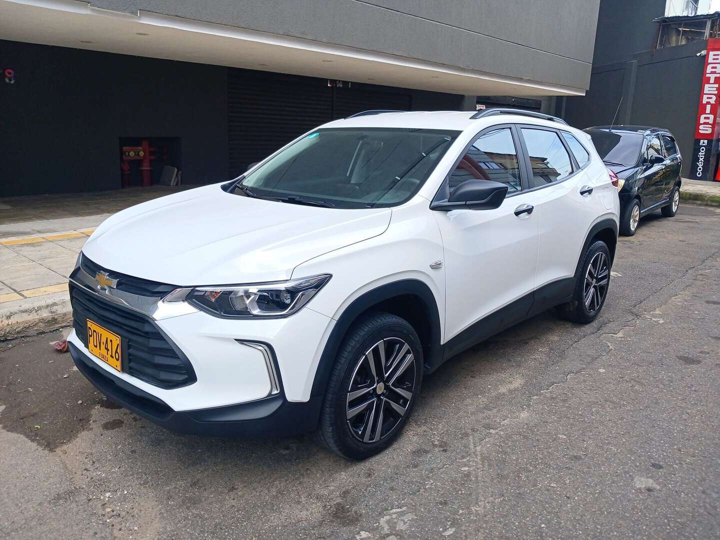 Chevrolet - Tracker - 2025