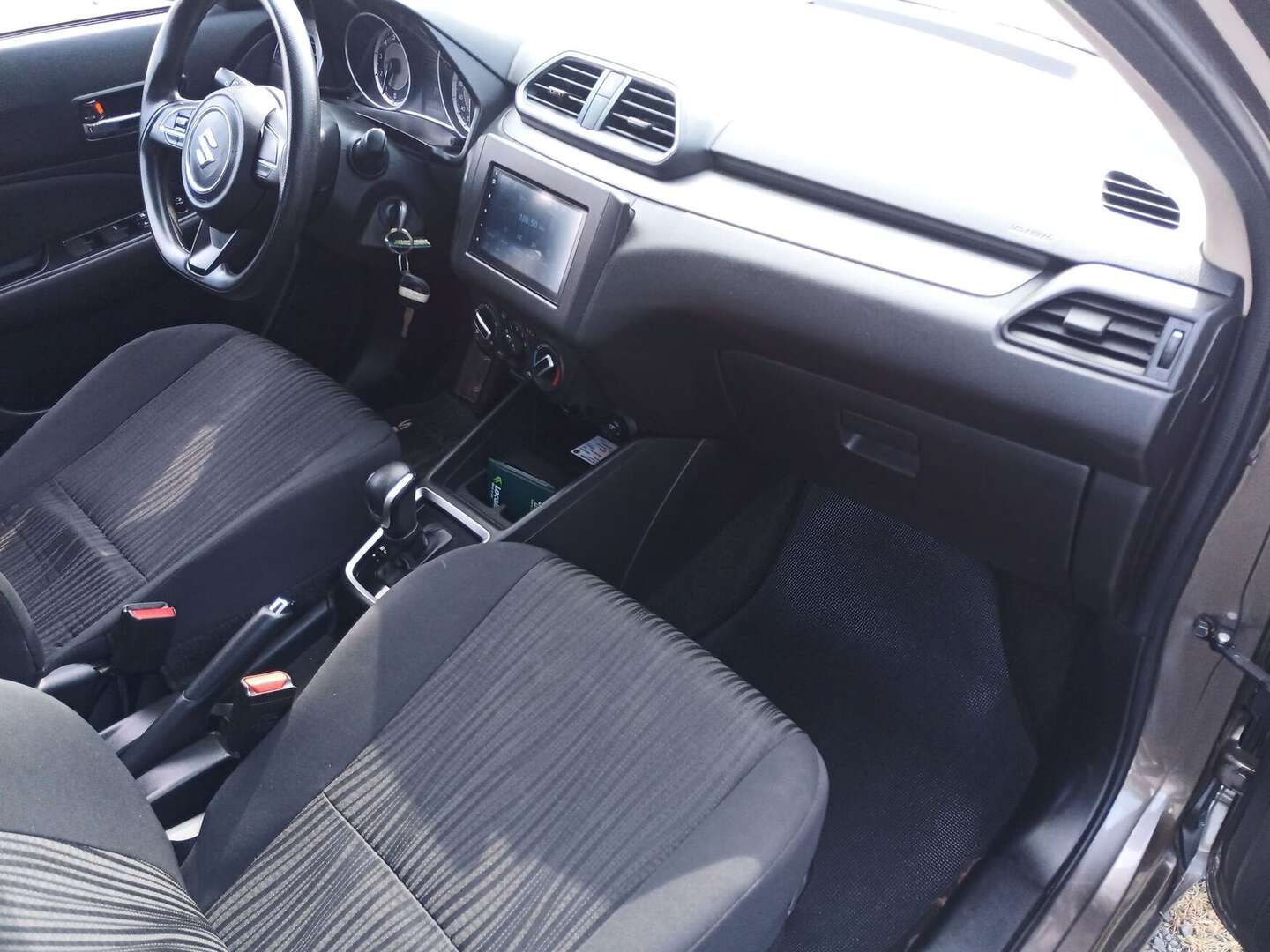 Suzuki - Swift - 2023