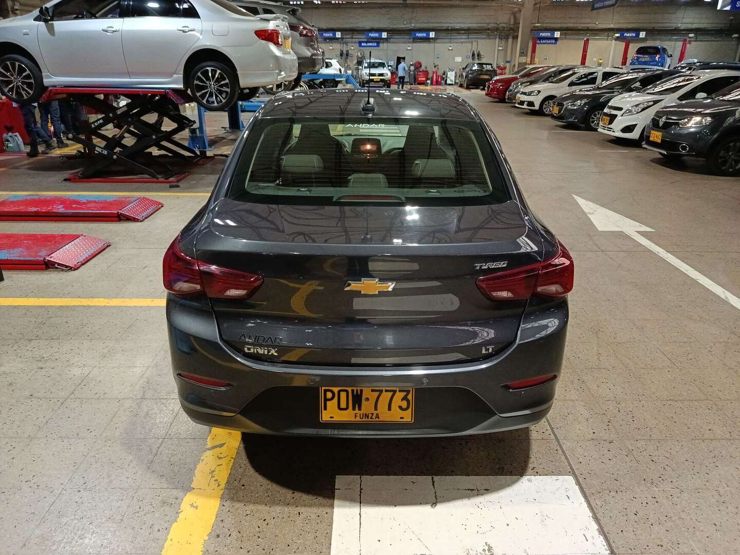 Chevrolet - Onix - 2025