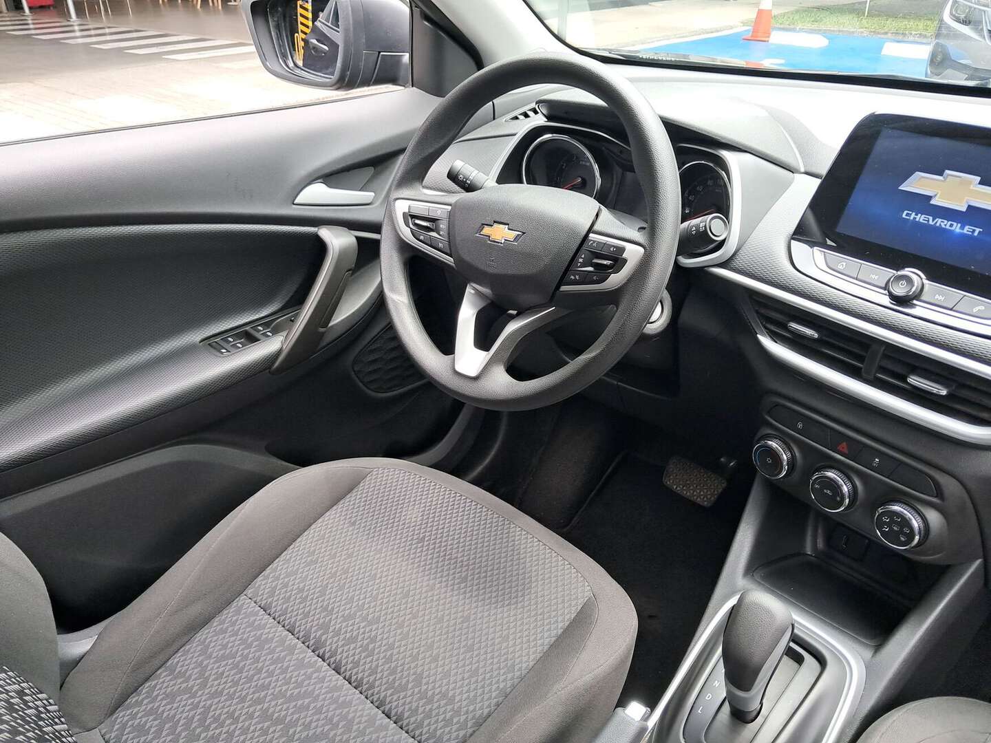 Chevrolet - Tracker - 2025
