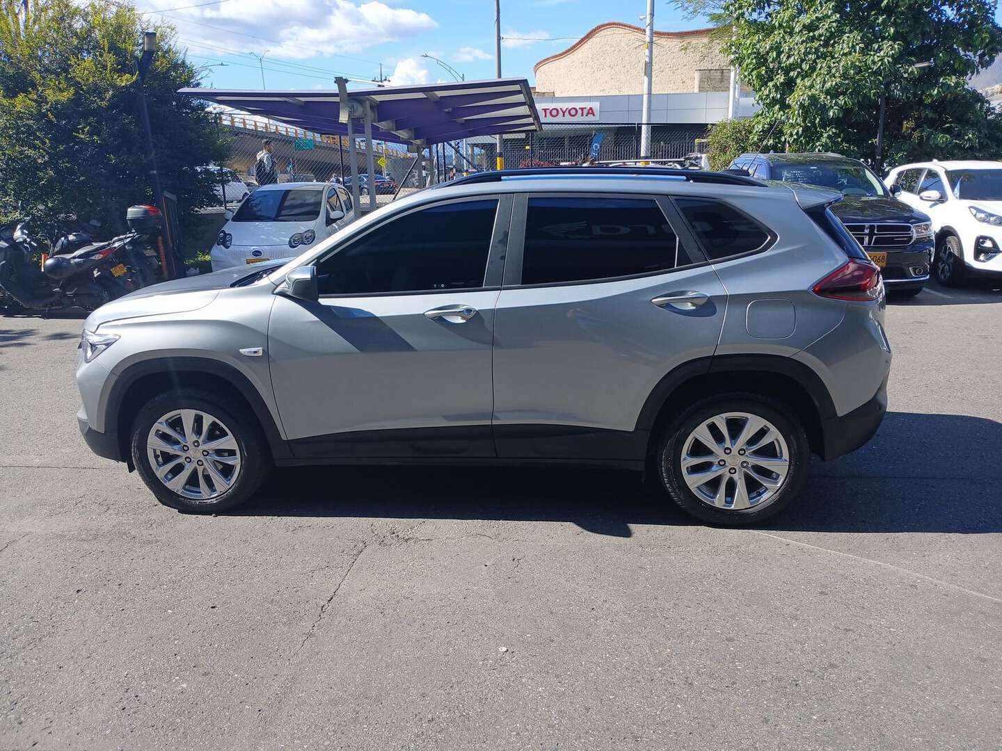 Chevrolet - Tracker - 2025