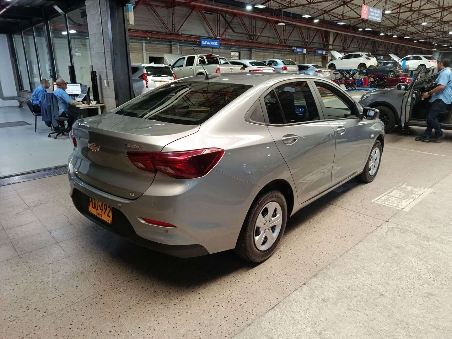 Chevrolet - Onix - 2025