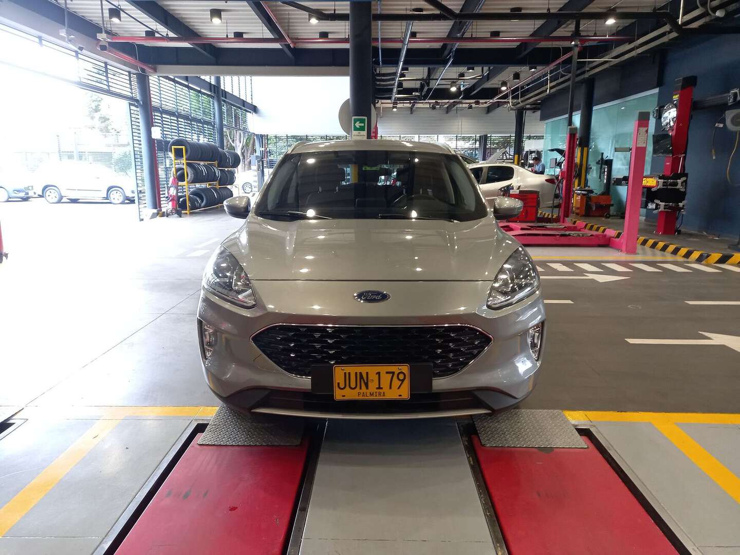 Ford - Escape - 2021